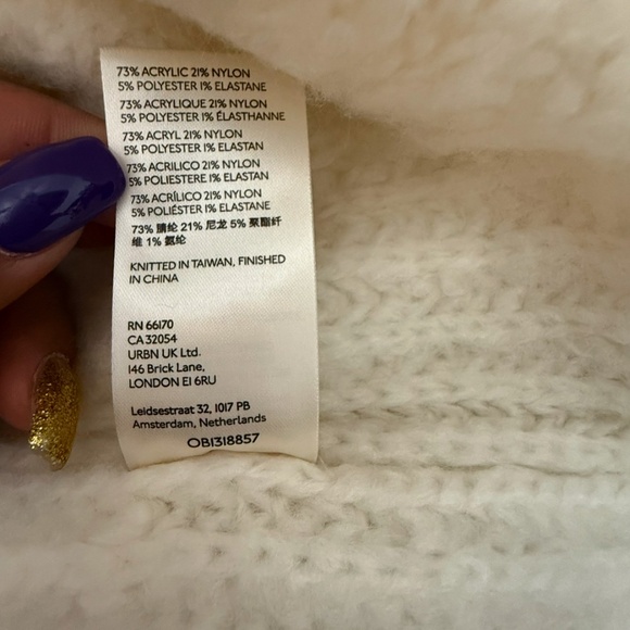 Free People Ivory Cable Knit Drop Shoulder Hi-Lo Oversized Pullover Sz X… - Picture 15 of 16